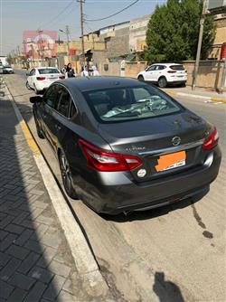 نيسان ألتيما